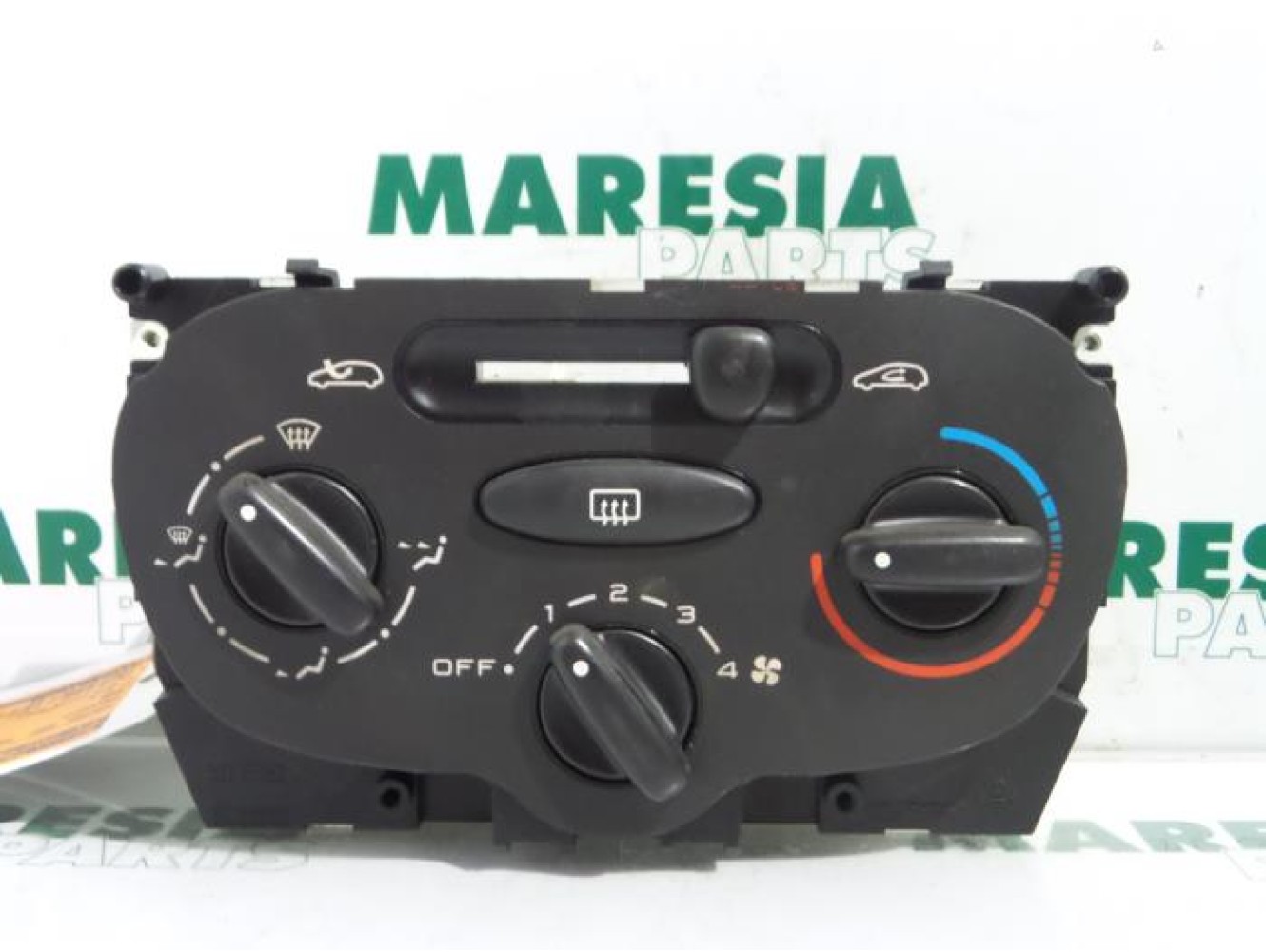 Peugeot - 206 - Heater control panel