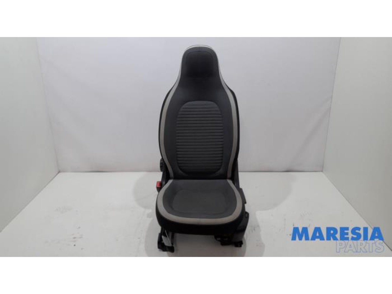 Renault - Twingo - Stoel links