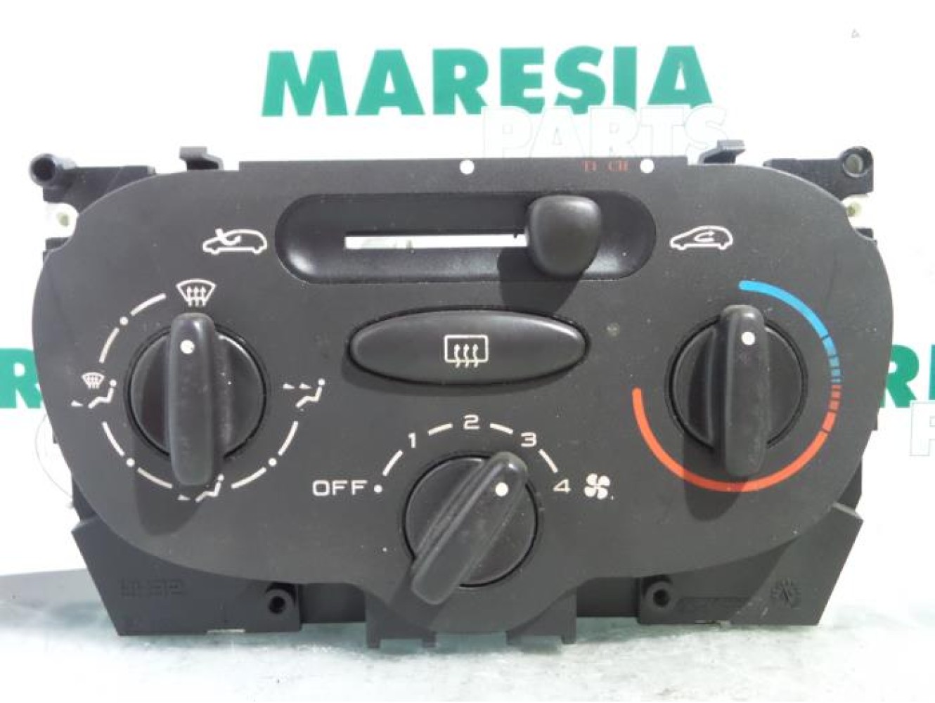 Peugeot - 206 - Panneau de commandes chauffage