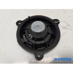 Renault - Megane - Speaker