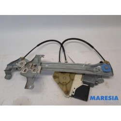 Renault - Megane - Rear door window mechanism 4-door, right