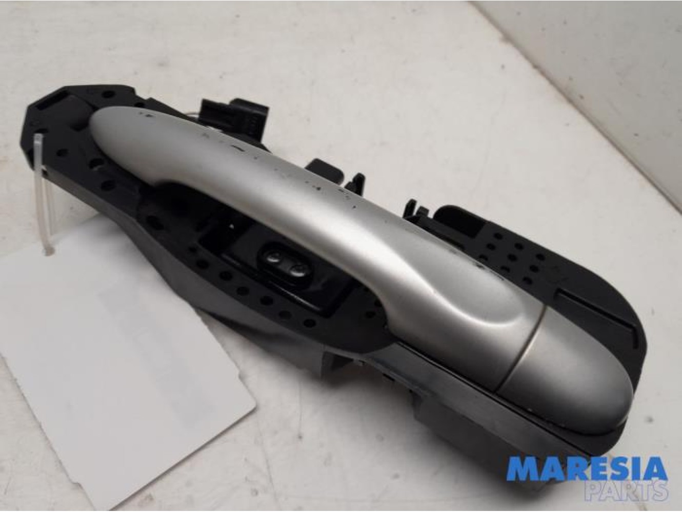 Renault - Megane - Front door handle 4-door, right