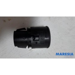 Renault - Megane - Start/stop switch