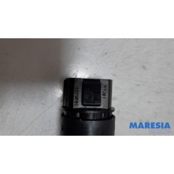 Renault - Megane - Start/stop switch