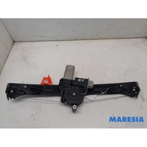 Lancia - Delta - Window mechanism 4-door, front right
