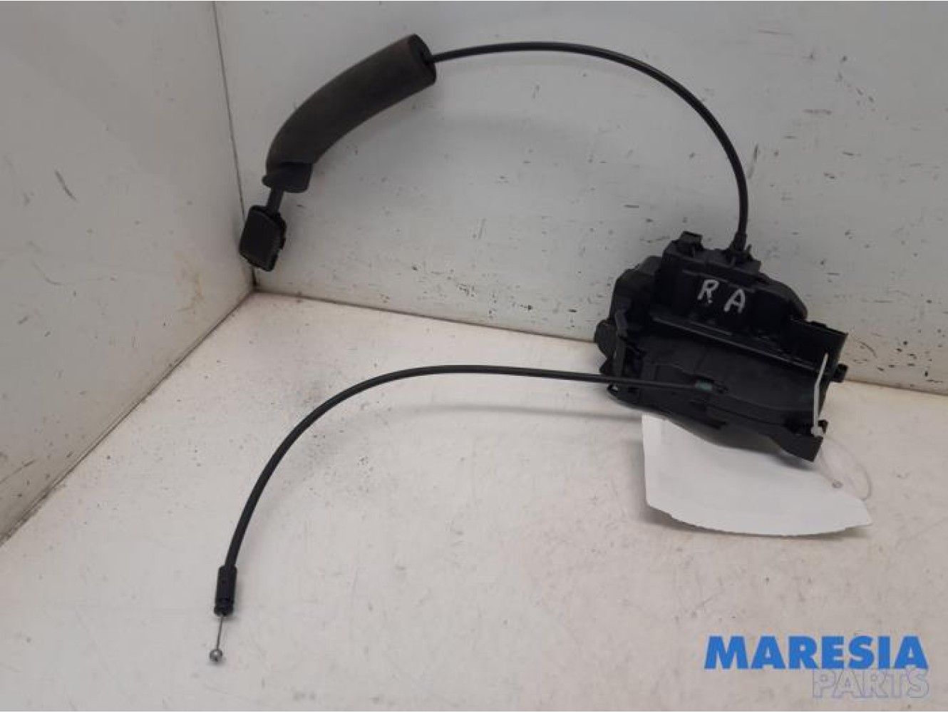 Renault - Megane - Rear door mechanism 4-door, right