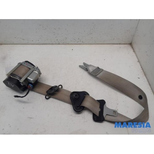 Renault - Megane - Front seatbelt, left