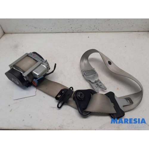 Renault - Megane - Front seatbelt, right