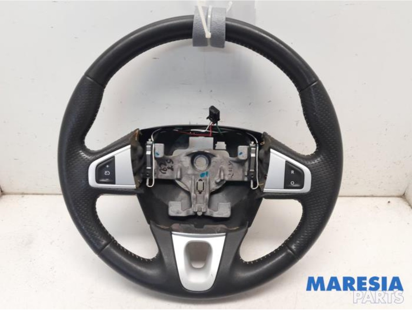Renault - Megane - Steering wheel