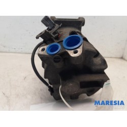 Renault - Megane - Air conditioning pump