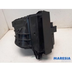 Renault - Megane - Air box