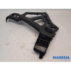 Renault - Megane - Stoßstangenstütze links hinten