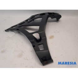 Renault - Megane - Stoßstangenstütze links hinten