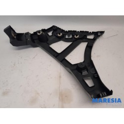 Renault - Megane - Stoßstangenstütze links hinten