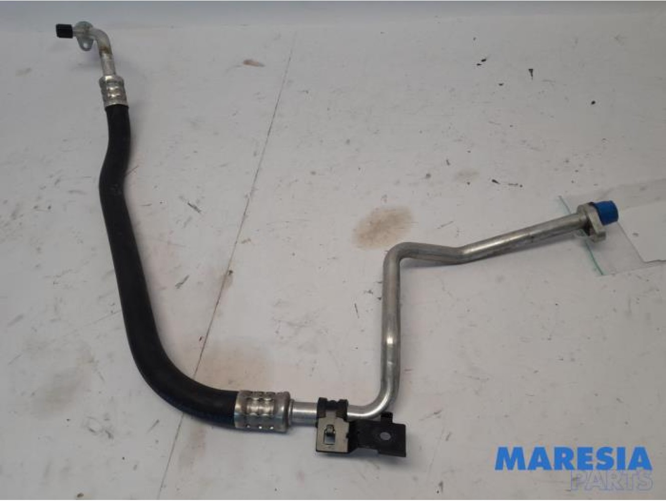 Renault - Megane - Air conditioning line