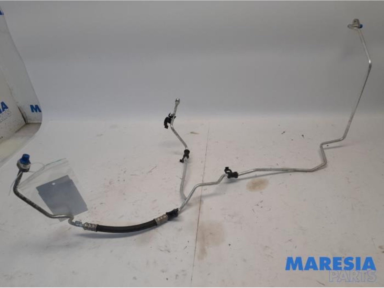 Renault - Megane - Air conditioning line