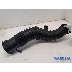 Renault - Megane - Air intake hose