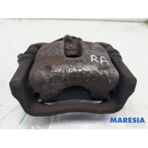 Renault - Megane - Rear brake calliper, right