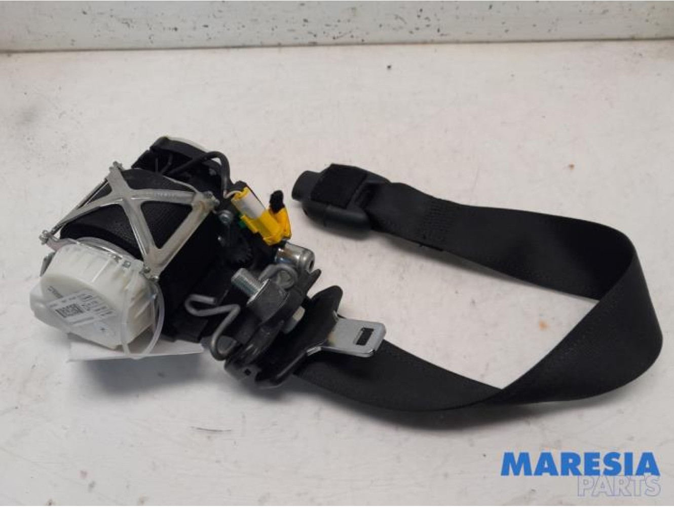 Lancia - Delta - Front seatbelt, right