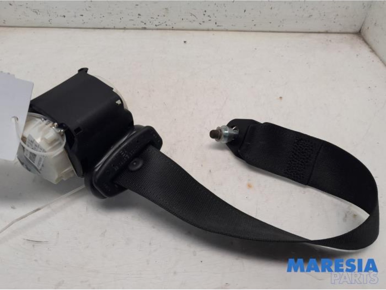 Lancia - Delta - Rear seatbelt, right