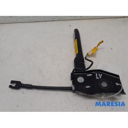 Lancia - Delta - Gordelspanner links