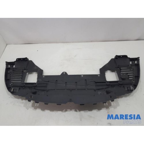 Citroen - C5 - Bumper bottom