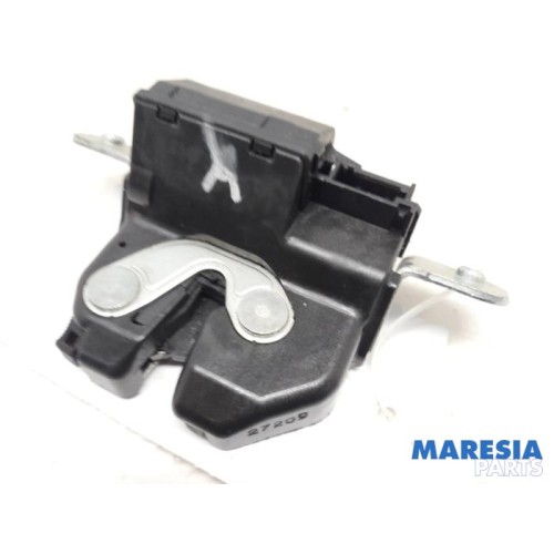 Lancia - Delta - Tailgate lock mechanism