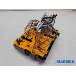 Citroen - C4 Cactus - Fuse box