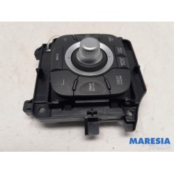 Renault - Megane - Navigation control panel