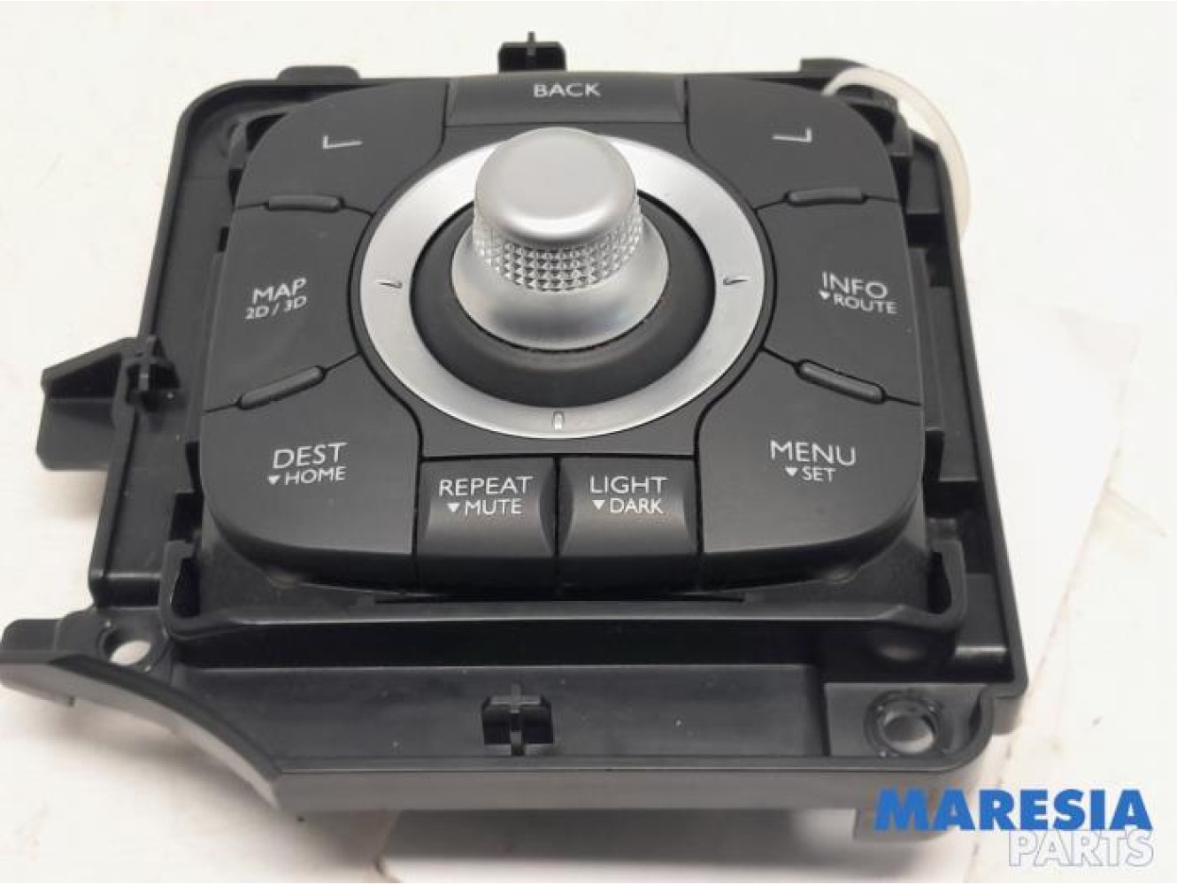 Renault - Megane - Navigation control panel