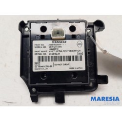 Renault - Megane - Navigation control panel