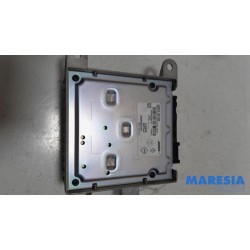 Renault - Megane - Radio amplifier