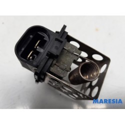 Renault - Megane - Cooling fan resistor