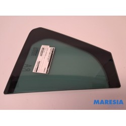 Renault - Megane - Rear quarter light, left right