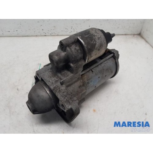 Renault - Clio - Starter