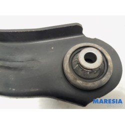 Renault - Clio - Front wishbone, right