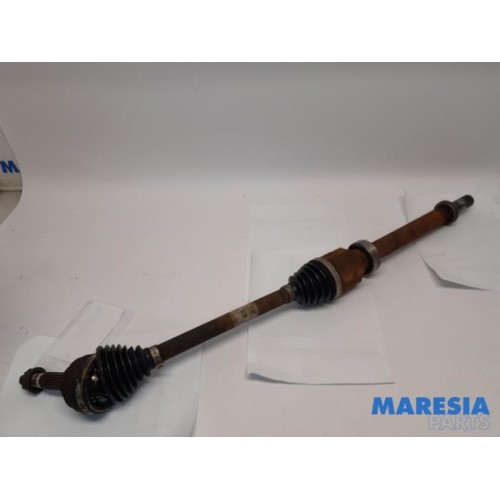 Renault - Clio - Front drive shaft, right