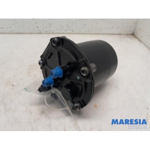 Renault - Clio - Fuel filter housing