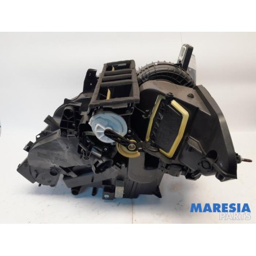 Citroen - C5 - Heater housing
