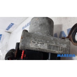 Peugeot - 307 - Power steering pump