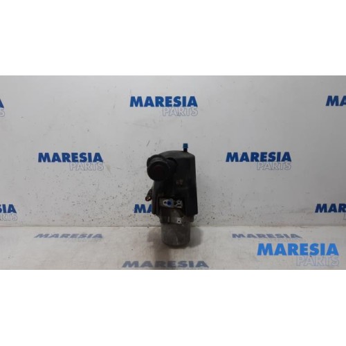 Peugeot - 307 - Power steering pump