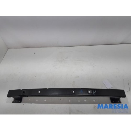 Citroen - C5 - Bumperframe achter
