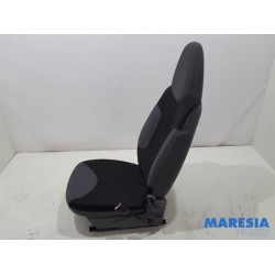 Peugeot - 107 - Seat, right
