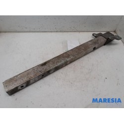 Renault - Espace - Front part support