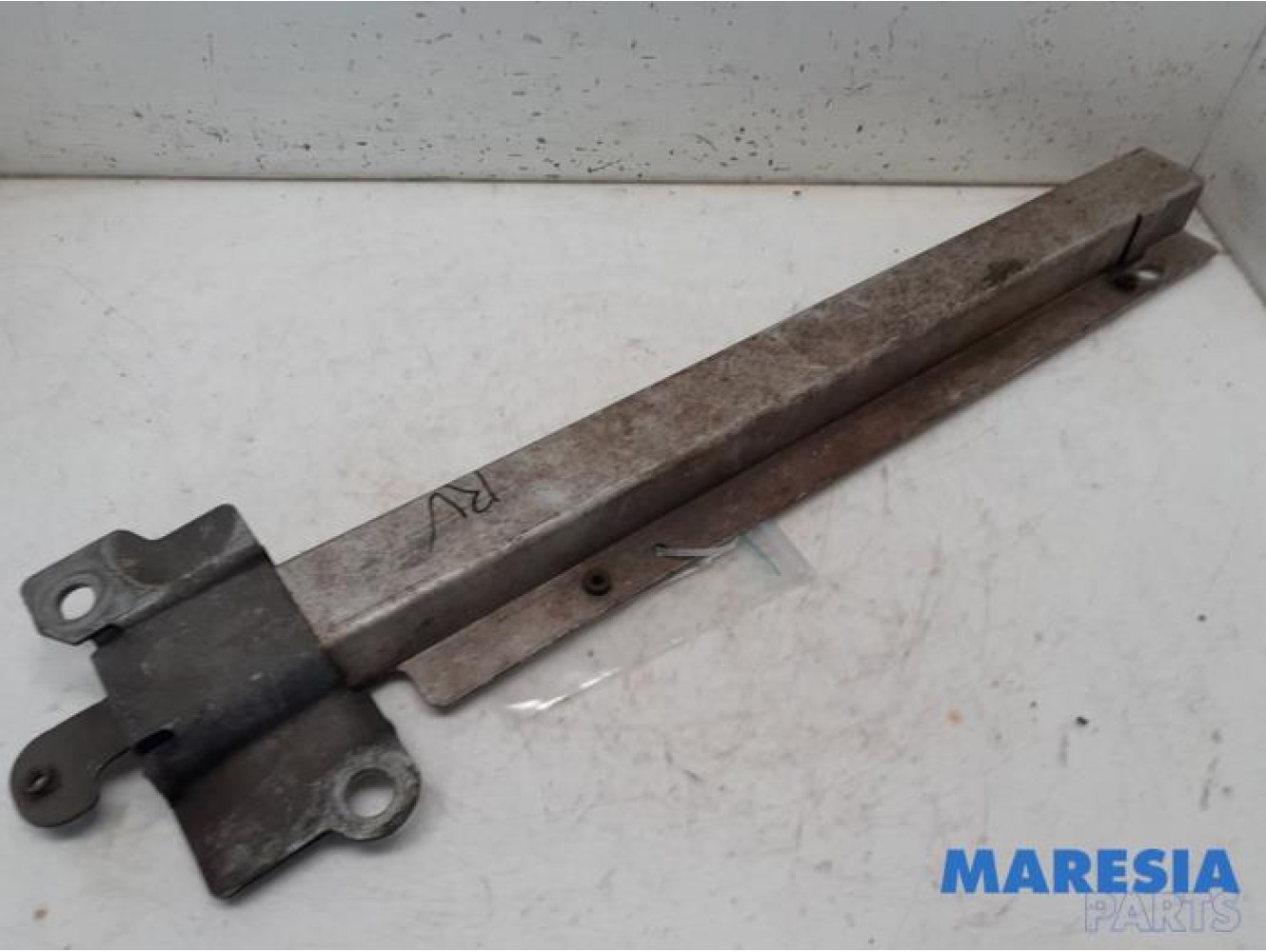 Renault - Espace - Front part support
