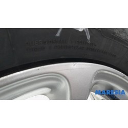 Renault - Twingo - Sportvelgenset + banden