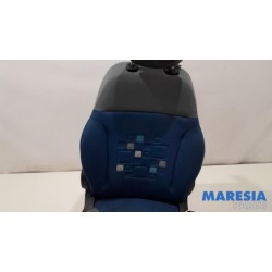 Fiat - Panda - Seat, right