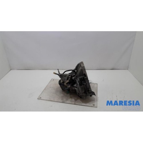 Renault - Clio - Gearbox