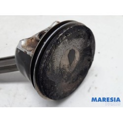Renault - Scenic - Connecting rod
