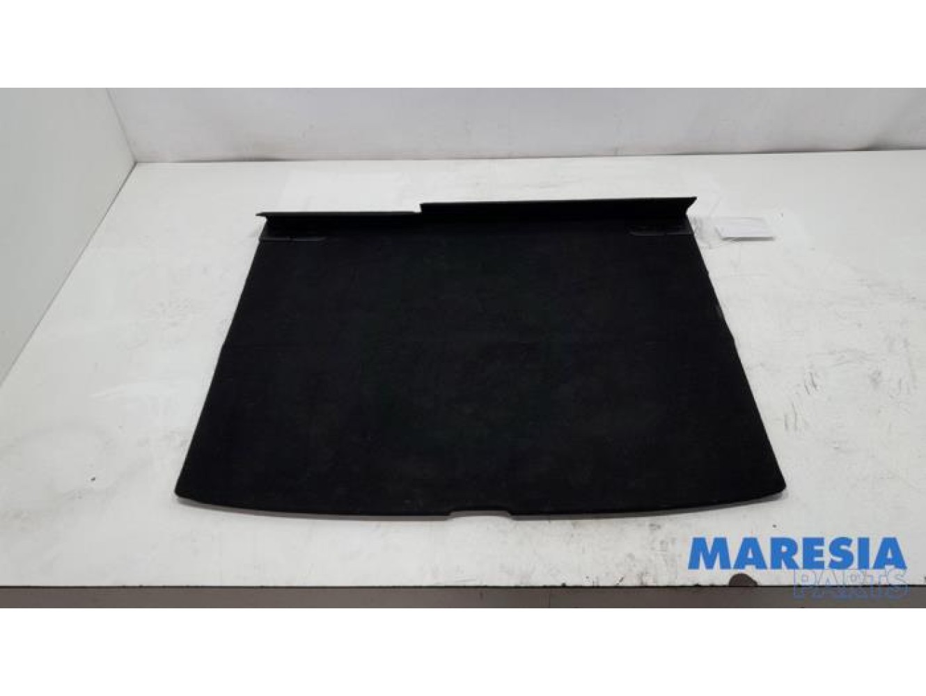 Renault - Clio - Floor panel load area